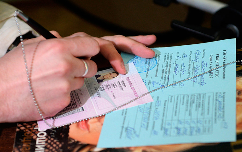 Какие документы нужны для замены водительского удостоверения